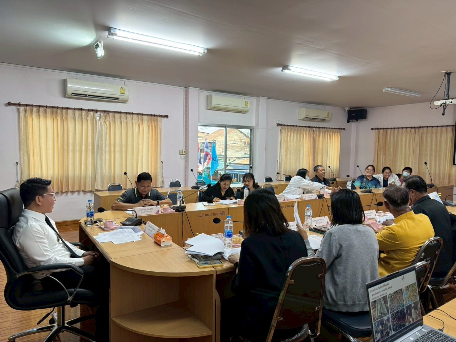 🏡⚔️ พช.พิชัย ประชุมคณะอนุกรรมการกลั่นกรองและติดตามการดำเนินงานกองทุนพัฒนาบทบาทสตรีอำเภอพิชัย ครั้งที่ 2/2569